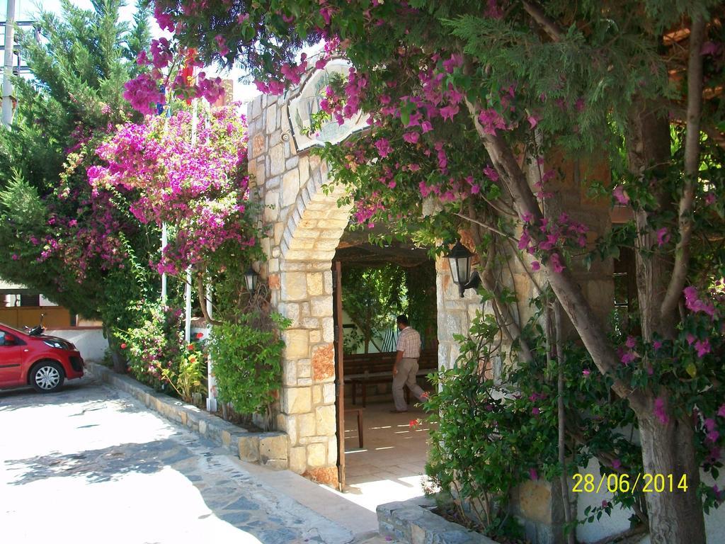 Kriss Otel Ortakentyahşi Exterior foto