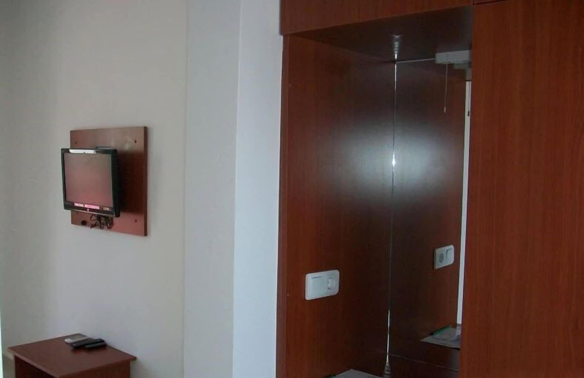 Kriss Otel Ortakentyahşi Exterior foto