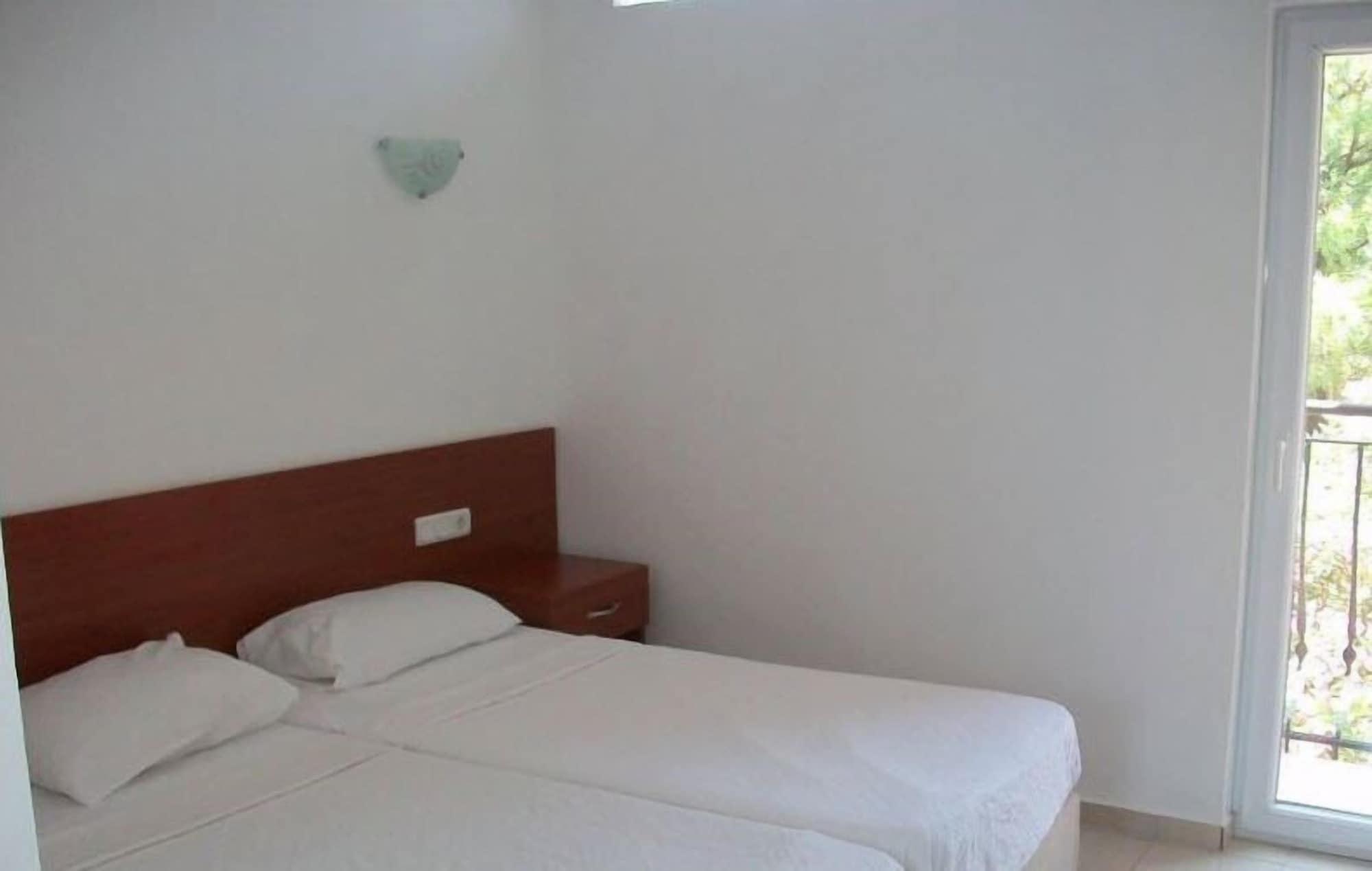 Kriss Otel Ortakentyahşi Exterior foto