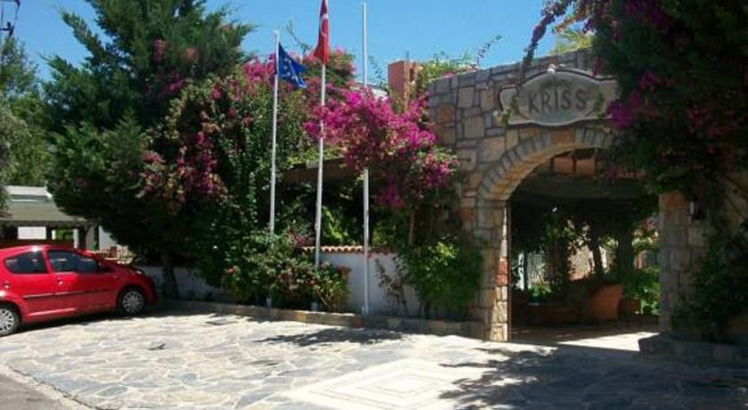 Kriss Otel Ortakentyahşi Exterior foto